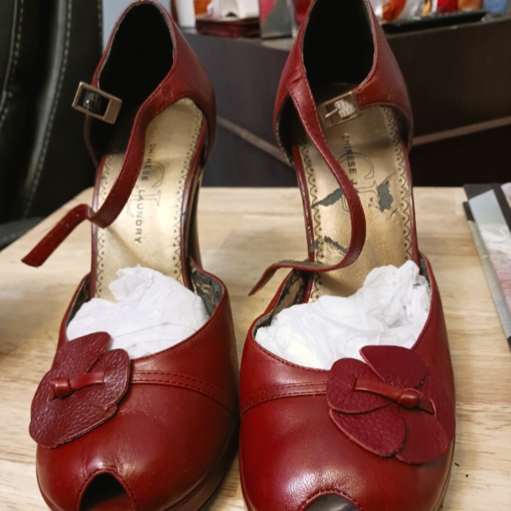CL by Chinese Laundry Red Peep-Toe Heels with Floral Accent